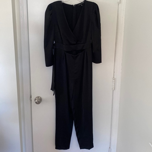 Women’s black Dynamite jumper - Picture 2 of 5